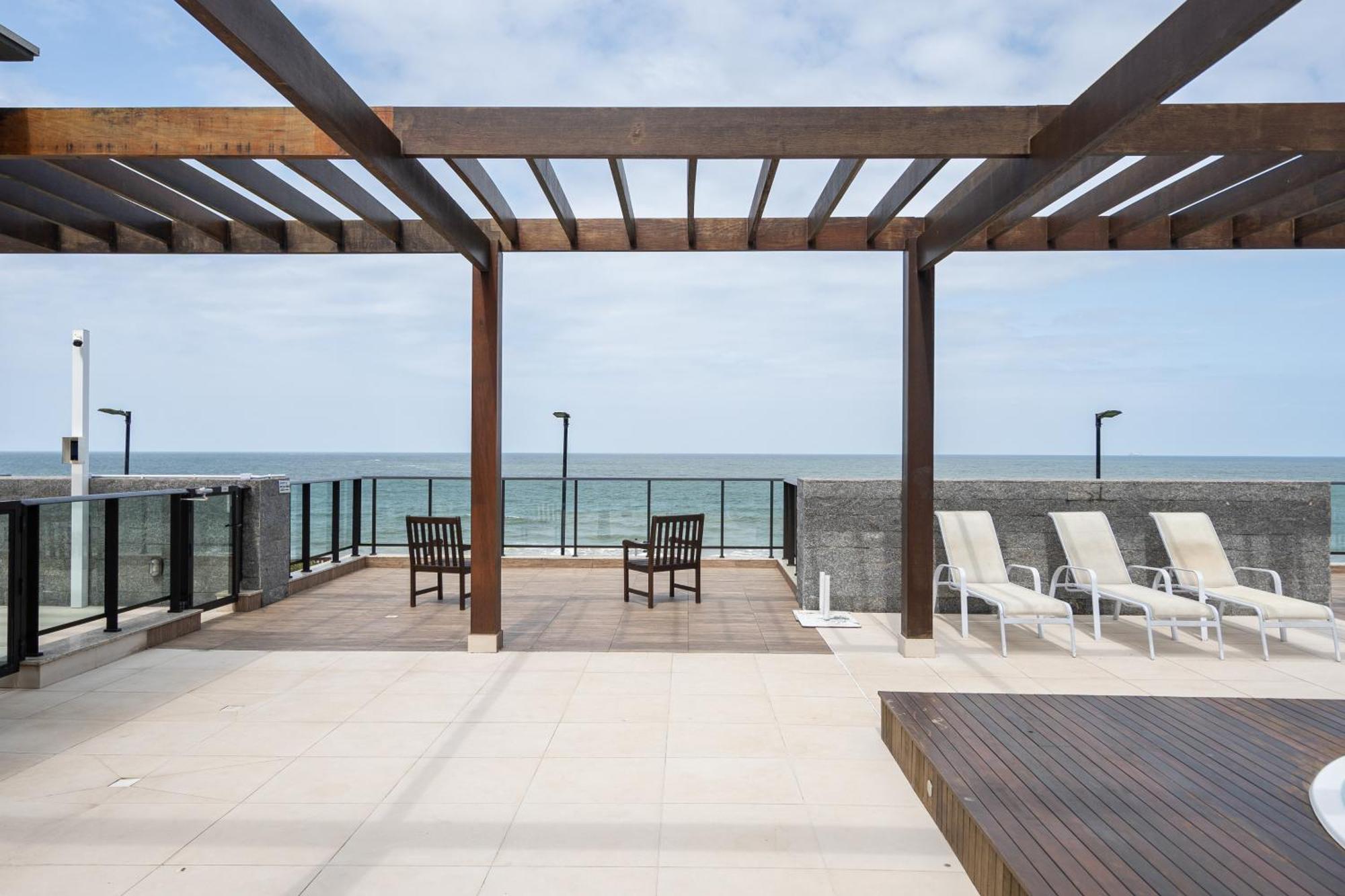 Aptos Completos Com Vista Mar Pe Na Areia Em Barra Velha Em Condominio Resort Com Spa, Piscina, Quadra De Futebol, Sala De Jogos, Brinquedoteca, Complexo Com Diversos Comercios Exterior photo
